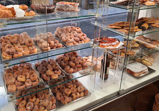 Pastelería Llavina en Centelles, Barcelona