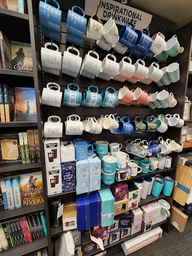 Book Store «Books-A-Million», reviews and photos, 839 Brandon Town Center Dr, Brandon, FL 33511, USA