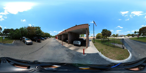 Car Wash «Davie Self Serve Car Wash», reviews and photos, 4201 Davie Road Extension, Hollywood, FL 33024, USA