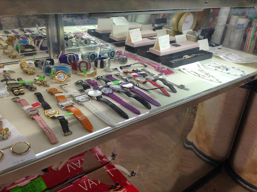 Thrift Store «Urban Thrift», reviews and photos, 9850 Walnut Hill Ln, Dallas, TX 75238, USA