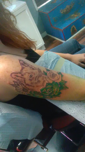 Tattoo Shop «Victory Tattoo», reviews and photos, 1818 Mangrove Ave, Chico, CA 95926, USA