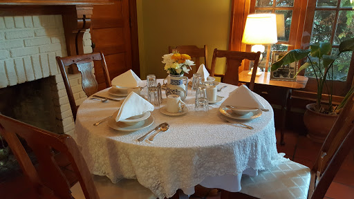 Bed & Breakfast «Showers Inn Bed & Breakfast», reviews and photos, 430 N Washington St, Bloomington, IN 47404, USA