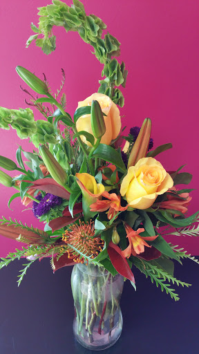 Florist «Shakopee Florist», reviews and photos, 409 1st Ave E, Shakopee, MN 55379, USA