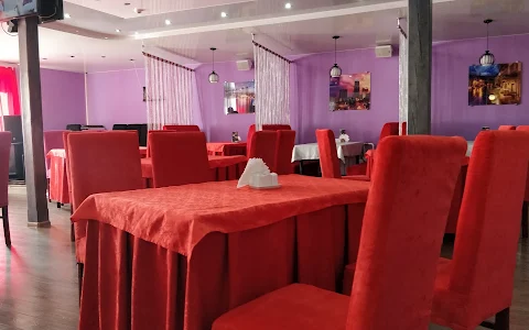 Restaurant HoliDay image