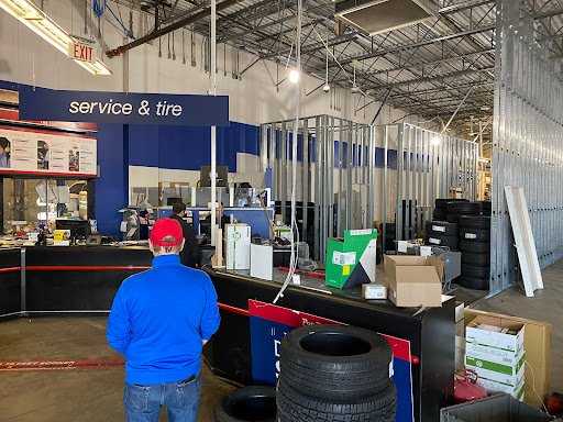 Auto Parts Store «Pep Boys Auto Parts & Service», reviews and photos, 6581 Steubenville Pike, Crafton, PA 15205, USA