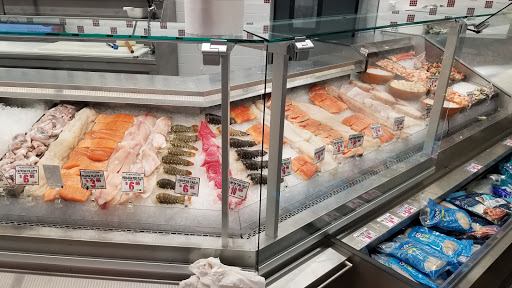 Supermarket «Cermak Fresh Produce», reviews and photos, 4000 W Diversey Ave, Chicago, IL 60639, USA