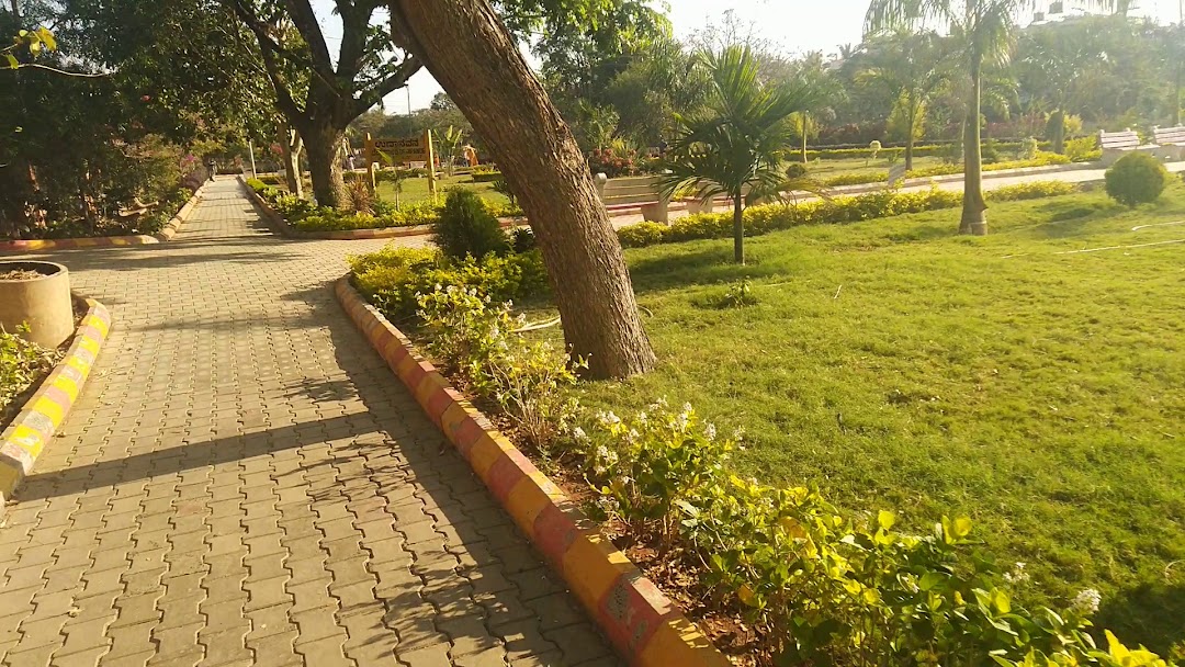 Deshpande Layout