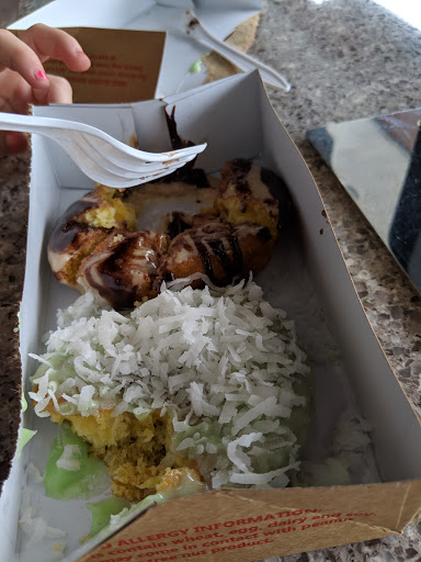 Donut Shop «Duck Donuts», reviews and photos, 511 Quince Orchard Rd, Gaithersburg, MD 20878, USA