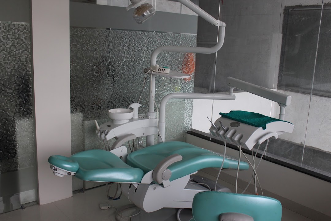 Smilez Dental Clinic By Dr. Kulkarni