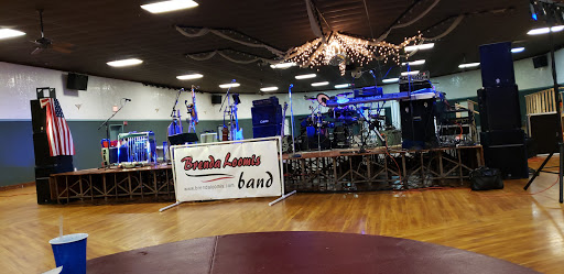 Bowling Alley «The Hardwoods Bowling and Banquet Center», reviews and photos, 1091 E Center St, Ithaca, MI 48847, USA