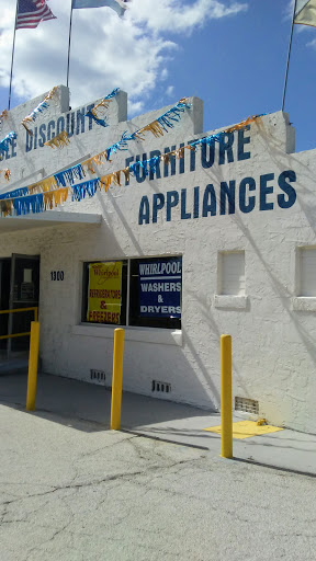 Furniture Store «Double Discount Furniture», reviews and photos, 1300 US-92, Auburndale, FL 33823, USA