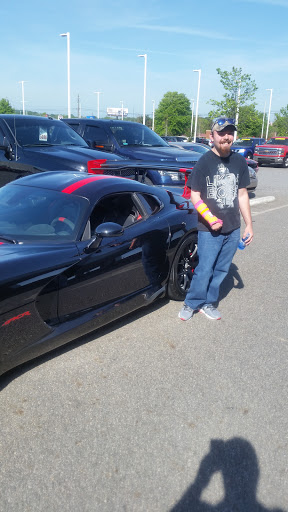 Car Dealer «Robert Loehr Chrysler Dodge Jeep RAM SRT and FIAT», reviews and photos, 567 E Main St, Cartersville, GA 30121, USA