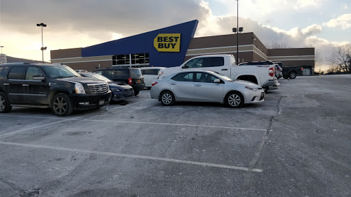 Electronics Store «Best Buy», reviews and photos, 3209 Vestal Pkwy E, Vestal, NY 13850, USA