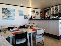Atmosphère du Restaurant Côté Plage à Veulettes-sur-Mer - n°1