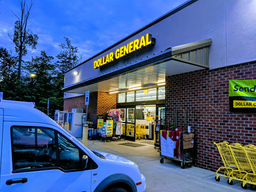 Home Goods Store «Dollar General», reviews and photos, 19 Market Street, Palmyra, VA 22963, USA