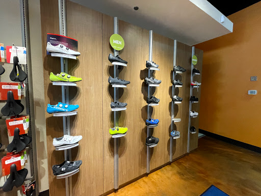 Bicycle Store «Outspokin Bicycles - Tampa», reviews and photos, 3300 S Dale Mabry Hwy, Tampa, FL 33629, USA