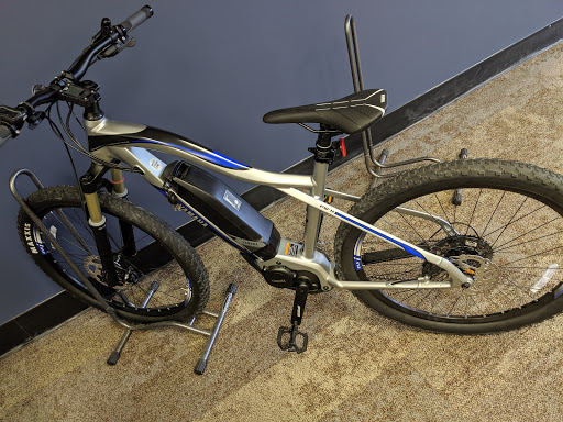 Yamaha Motorcycle Dealer «Yamaha Motor Corporation USA», reviews and photos, 6555 Katella Ave, Cypress, CA 90630, USA