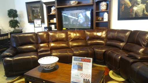 Furniture Store «Rooms To Go & Rooms To Go Kids», reviews and photos, 16350 FL-50, Clermont, FL 34711, USA