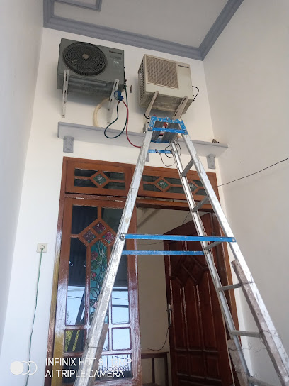 Delta Abadi Teknik/ Service Ac,Kulkas Panggilan lamongan