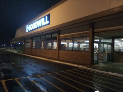 Thrift Store «Olympia Goodwill», reviews and photos, 400 Cooper Point Rd SW, Olympia, WA 98502, USA