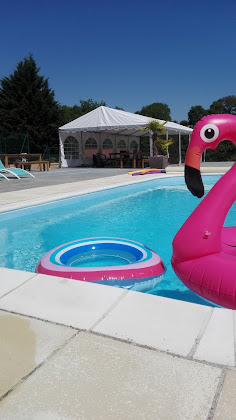 Photo hôtels Chalets de la Plaine 03310 Villebret