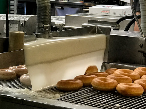Bakery «Krispy Kreme Doughnuts», reviews and photos, 2600 S Cooper St, Arlington, TX 76015, USA