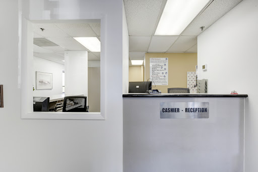 Auto Body Shop «Koons Ford Collision Center», reviews and photos, 430 Roosevelt Blvd, Falls Church, VA 22044, USA