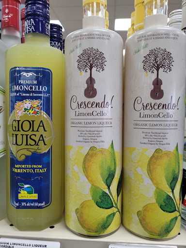 Liquor Store «Newport Liquor Store», reviews and photos, 2019 N Coast Hwy, Newport, OR 97365, USA