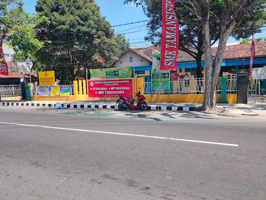 Foto Utama