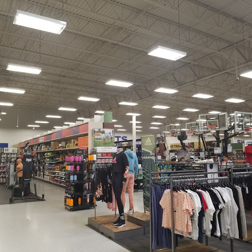 Sporting Goods Store «Academy Sports + Outdoors», reviews and photos, 8668 S Broadway Ave, Tyler, TX 75703, USA