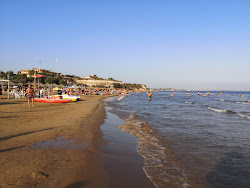 Photo de Spiaggia Pietre Nere et le règlement