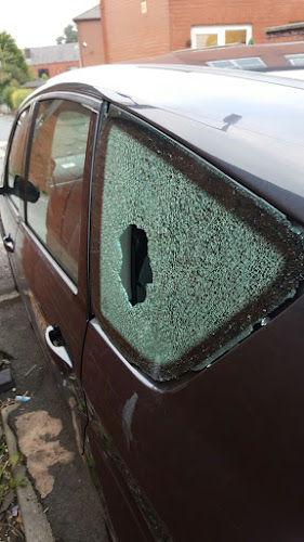 Comments and reviews of Auto-Tek Windscreens Manchester