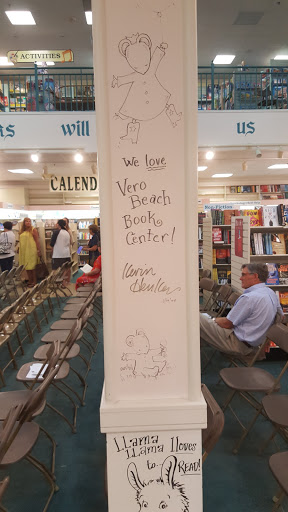 Book Store «Vero Beach Book Center», reviews and photos, 392 21st St, Vero Beach, FL 32960, USA