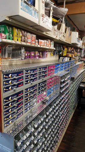 Hardware Store «Lakewood Hardware», reviews and photos, 16608 Madison Ave, Cleveland, OH 44107, USA