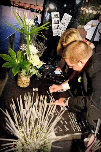 Wedding Planner «Spectacular Saturdays Wedding & Event Planner», reviews and photos, 302 W Lower Factors Walk, Savannah, GA 31401, USA