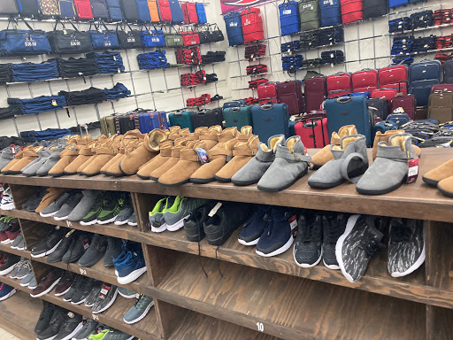 Clothing Store «Gen X Clothing», reviews and photos, 779 Peoria St, Aurora, CO 80011, USA