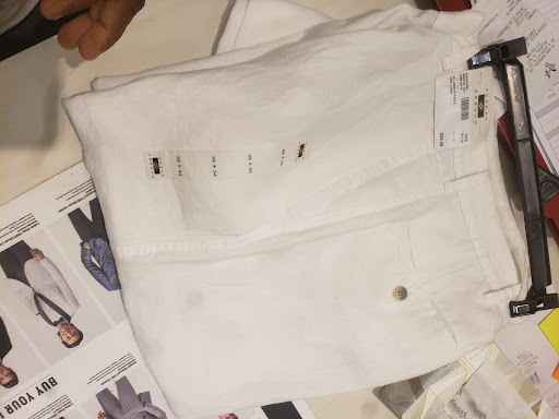 Clothing Store «K&G Fashion Superstore», reviews and photos, 4625 S Cooper St, Arlington, TX 76017, USA