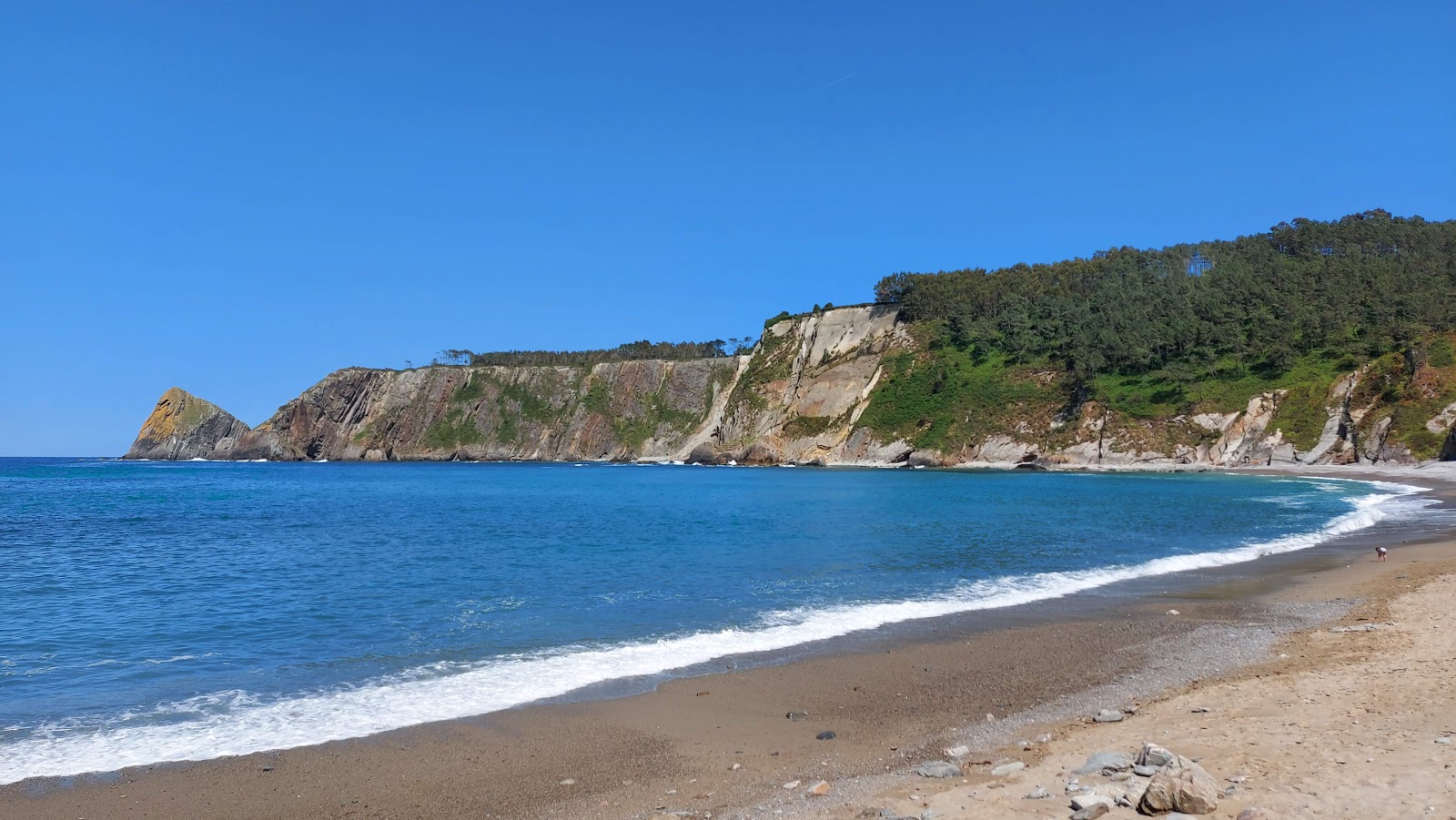 Fotografija Plaža Oleiros nahaja se v naravnem okolju