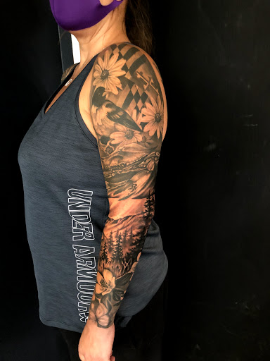 Tattoo Shop «Ink Junkies Tattoo», reviews and photos, 11651 W 64th Ave, Arvada, CO 80004, USA