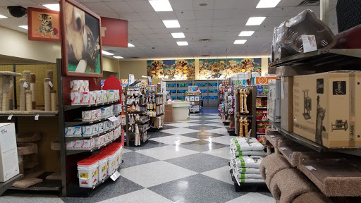 Pet Supply Store «Petco Animal Supplies», reviews and photos, 450 N Rte 17, Paramus, NJ 07652, USA