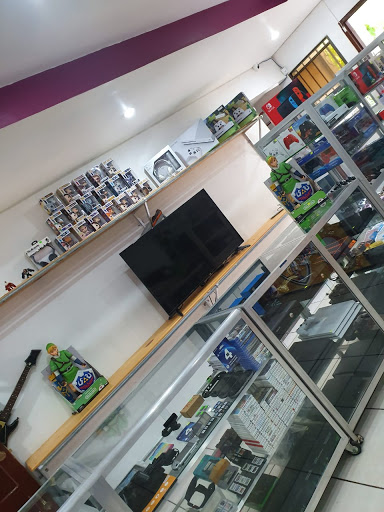 Video games shops in Managua