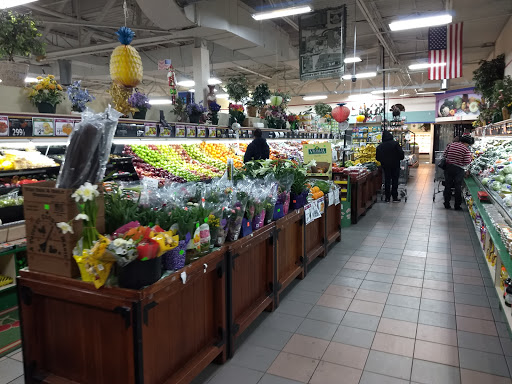 Grocery Store «Savon Foods Super Market», reviews and photos, 18000 Livernois Ave, Detroit, MI 48221, USA