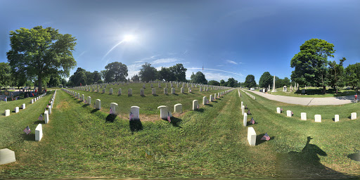 Cemetery «Crown Hill Funeral Home and Cemetery», reviews and photos, 700 38th St, Indianapolis, IN 46208, USA