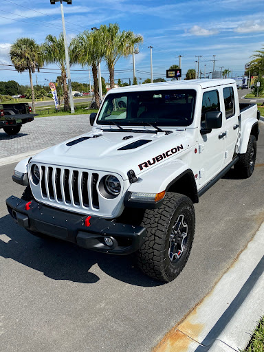 Car Dealer «Boniface-Hiers Chrysler Dodge Jeep», reviews and photos, 1775 E Merritt Island Causeway, Merritt Island, FL 32952, USA