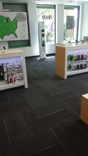 Cell Phone Store «Cricket Wireless Authorized Retailer», reviews and photos, 5809 Main St N, Jacksonville, FL 32208, USA