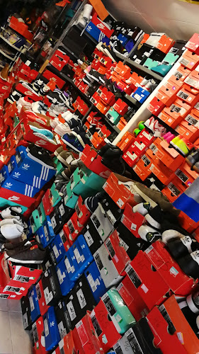 Dózer Kereskedés - Körmend