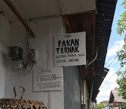 Toko Pakan Hewan photo