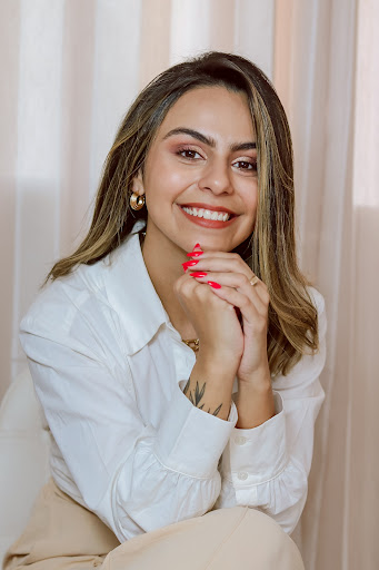 Logo da empresa - Manicure Tayná Blumer