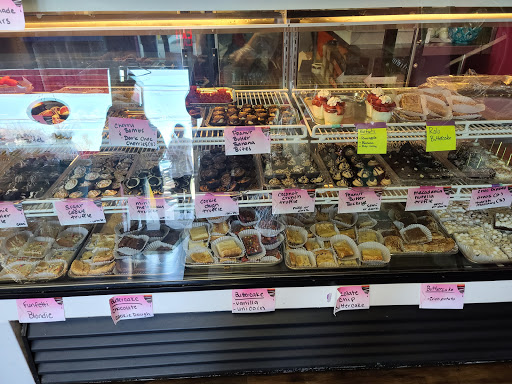 Dessert Shop «Devour Desserts», reviews and photos, 671 Bridgeton Pike, Mantua Township, NJ 08051, USA