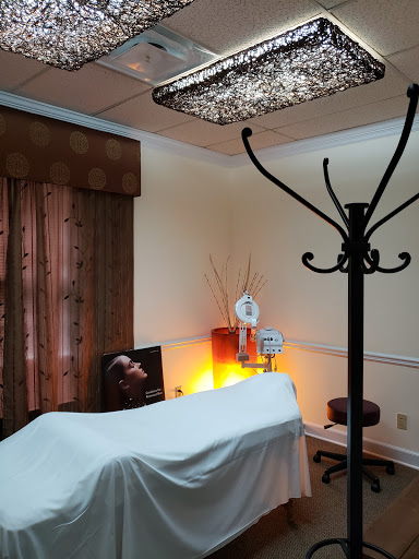 Massage Therapist «Nava Sen Spa», reviews and photos, 519 Johnson Ferry Rd #400, Marietta, GA 30068, USA